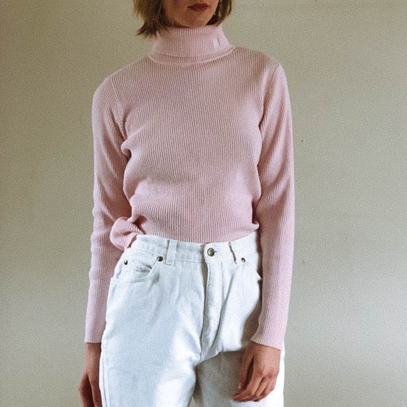 Casual Corner Sweaters - VINTAGE RIBBED TURTLENECK PASTEL PINK